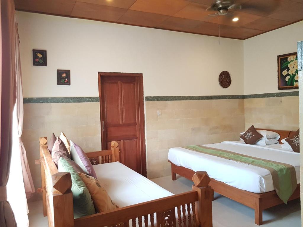 Twin bed at Agung Villa Ubud