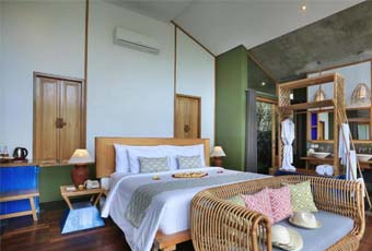 Spacious bedroom boutique villa at Amora in Ubud 
