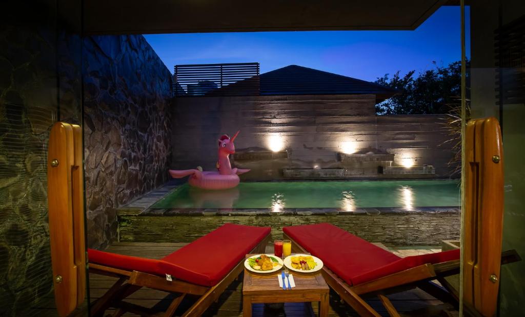 Pool at Bracha Villas Bali 