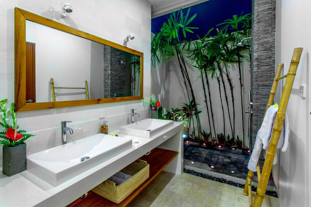 Wash room at Bracha Villas Bali