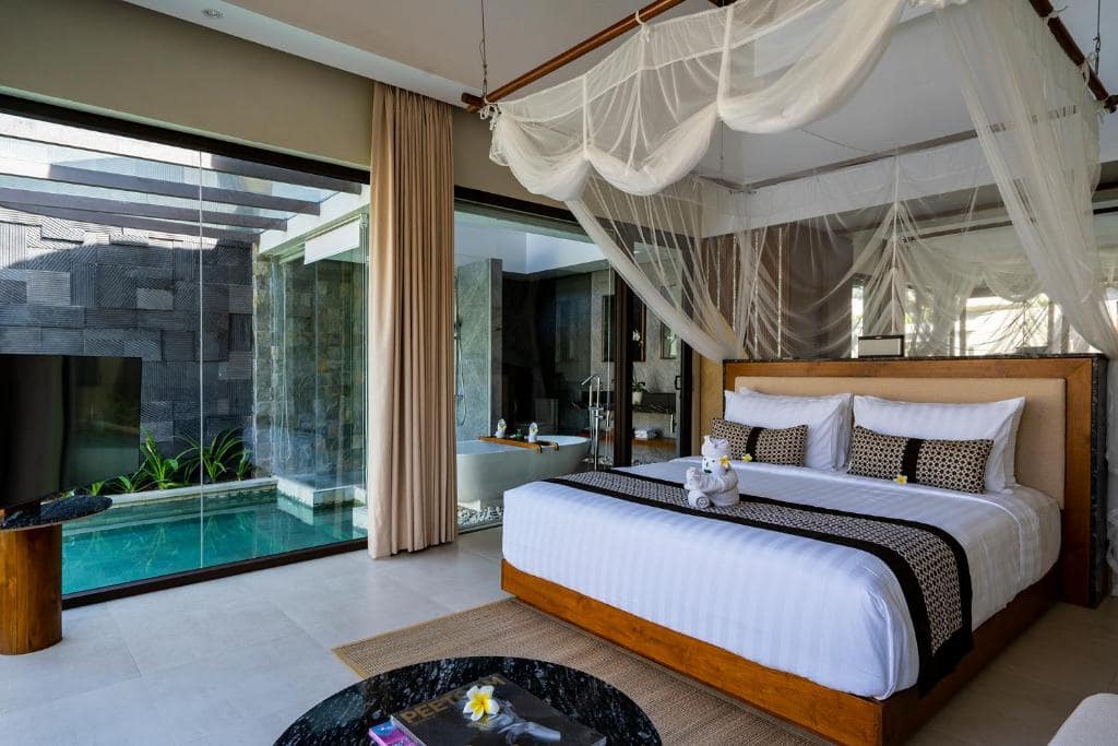Bedroom with pool at Lalasa Villas