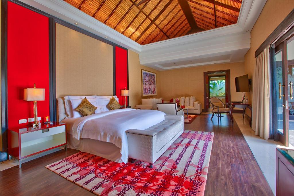 Bedroom with AC at The Trans Villa Bali