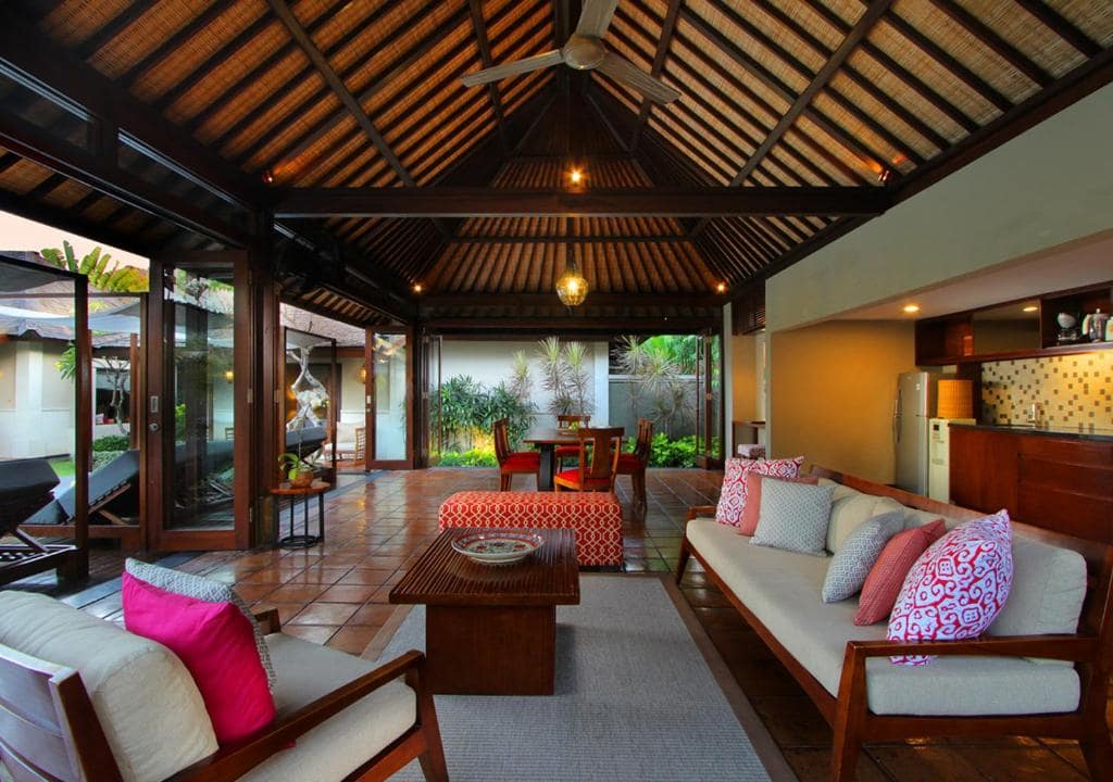 Hall with sofa at The Ulin Villas and Spa 