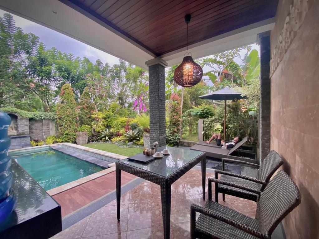 Outdoor furniture with Private pool at Ubud Paradise Villa
