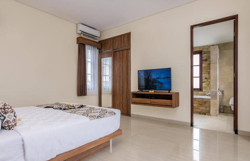 Bedroom with AC at Villa Allamanda 