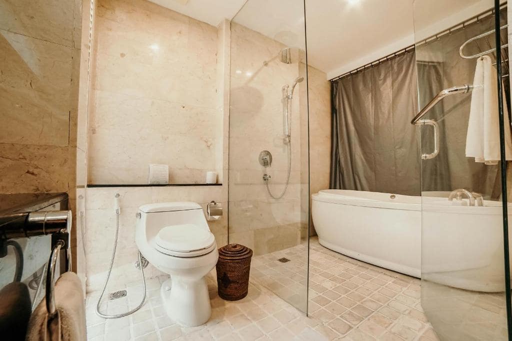 Shower with wash room at Villa Kayu Raja