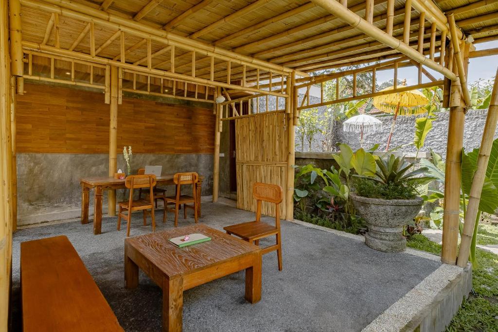 ulon ubud villa outdoor