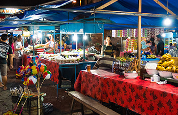 Night market in Sanur with food stalls