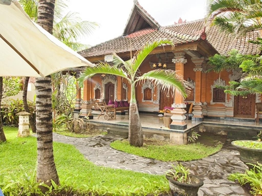 Traditional Balinese house and garden