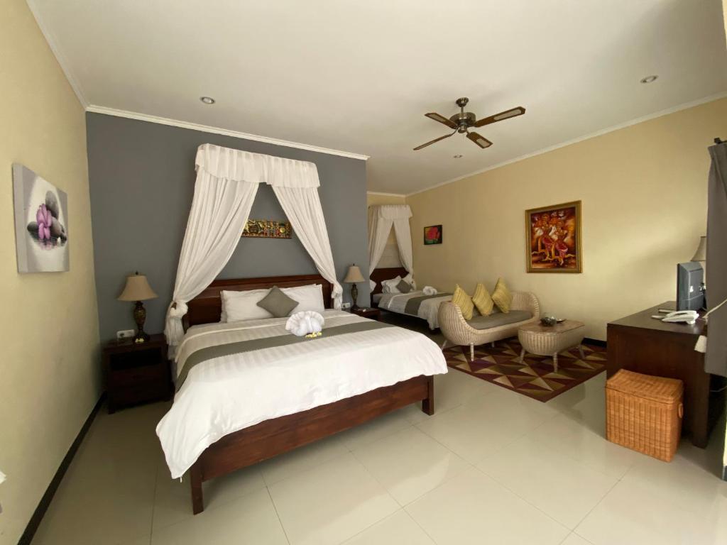 puri wirata bedroom 4