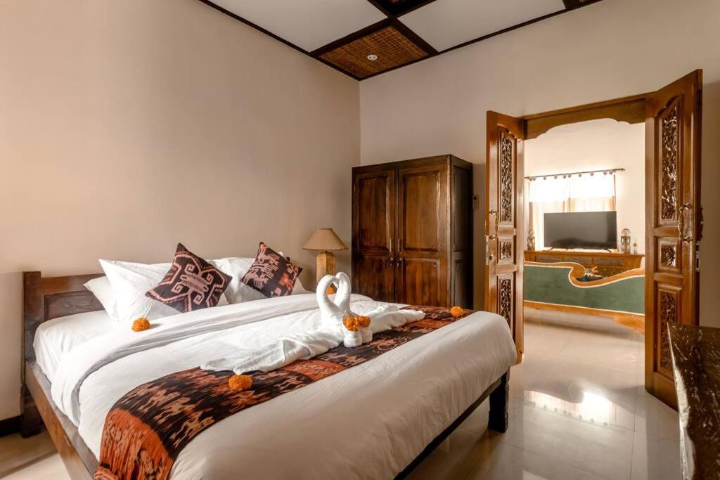 villa nelayan bedroom 2