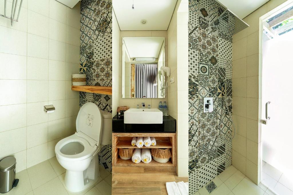 villa loft bathroom