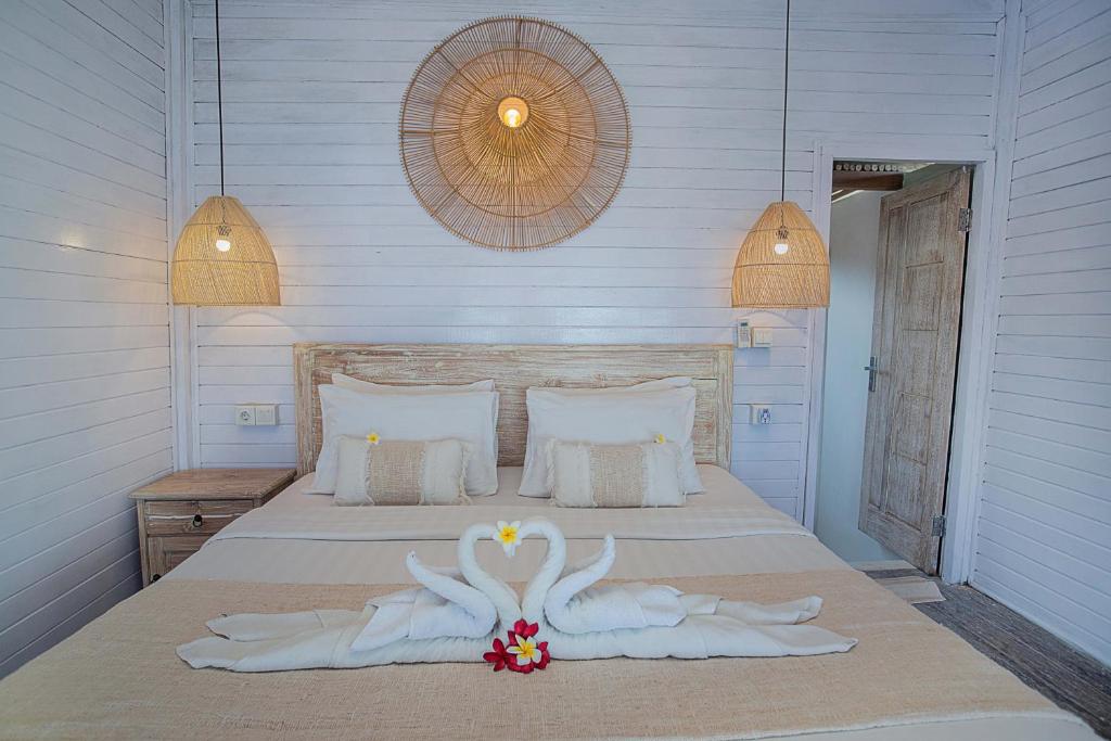 puncak villa bed decor