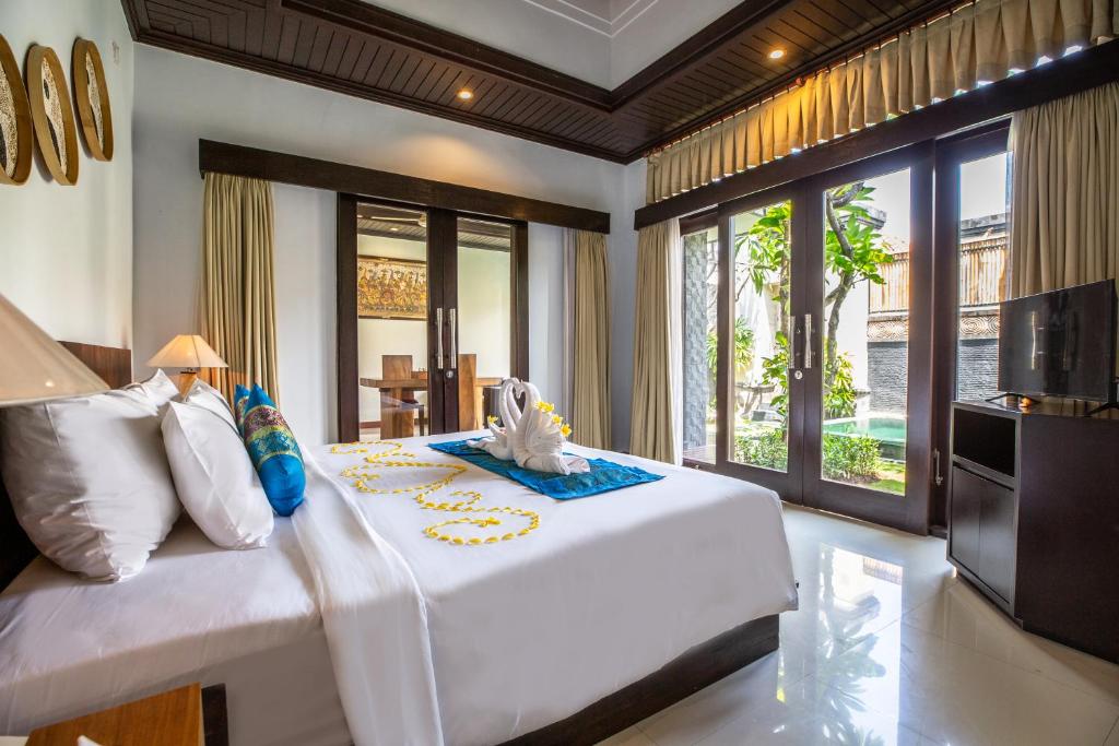 kayu villa bedroom view