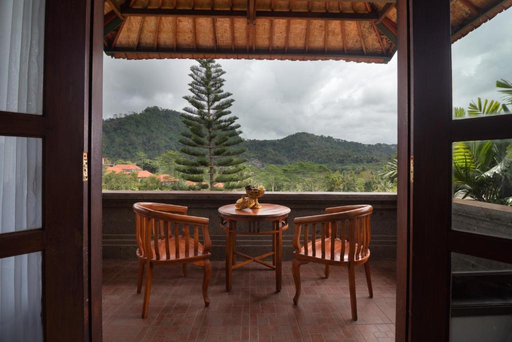 kanjeng signature  terrace1