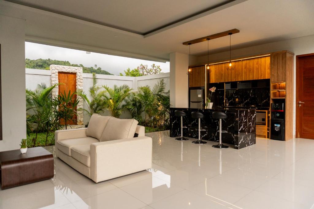 ume sidemen villas living room2