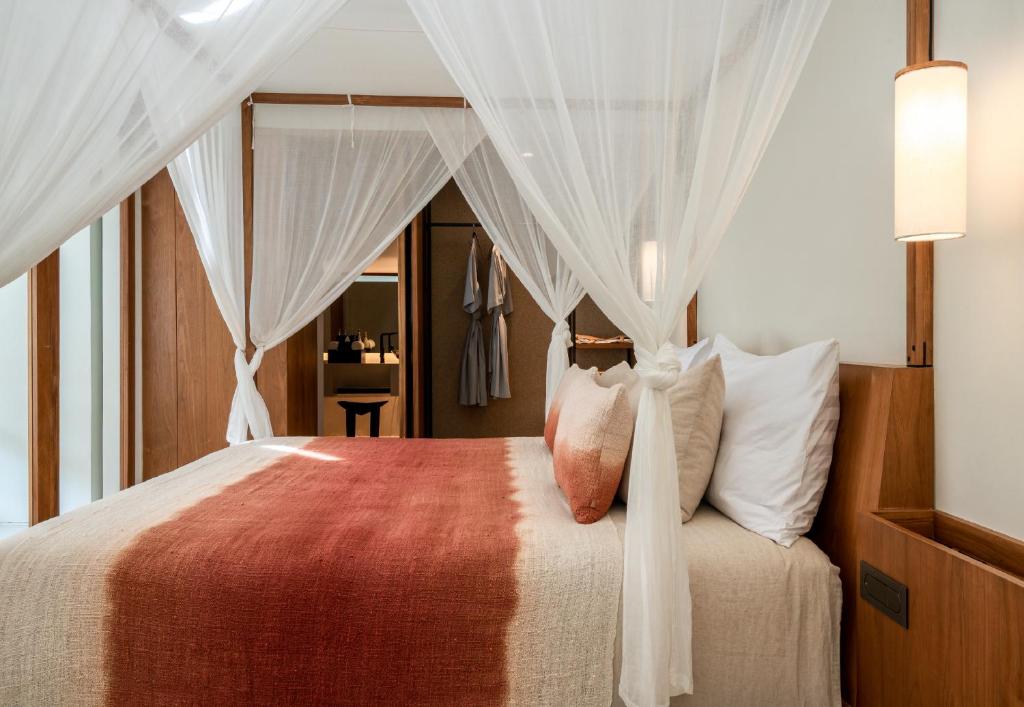 bisma villa bedroom