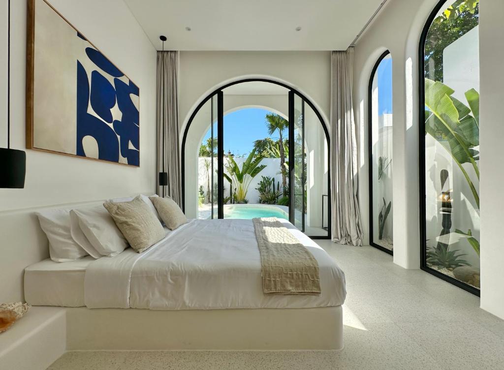 bedroom light dolce villa
